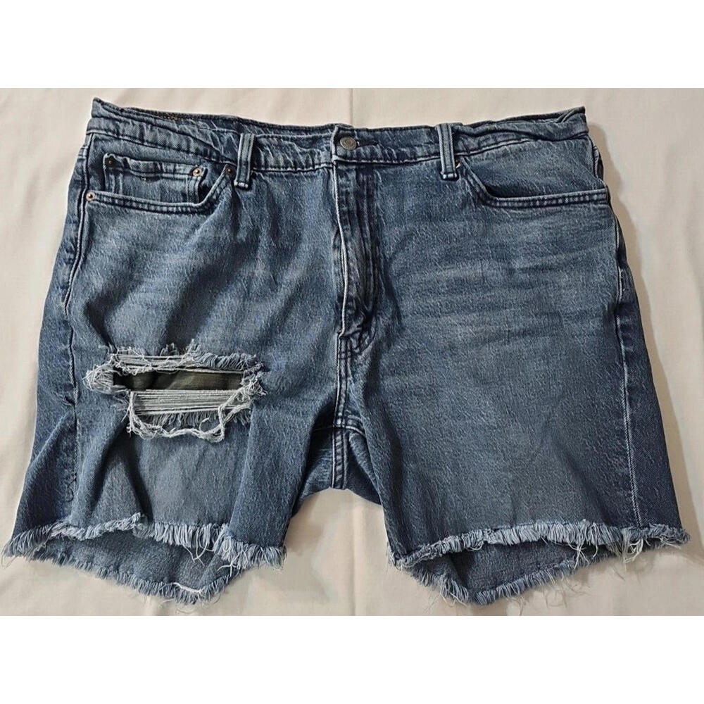 Levi's 541 Jean Shorts Men's 40" Waist Distress Faded Blue Denim